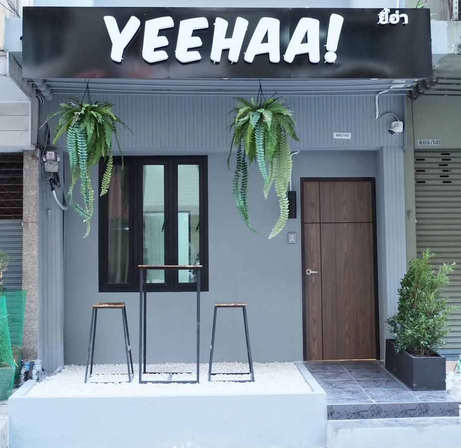 Yeehaa Hotel Bangkok Esterno foto
